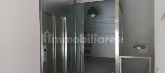 154m² Commercial property in Rome, Italy No. 327876 15