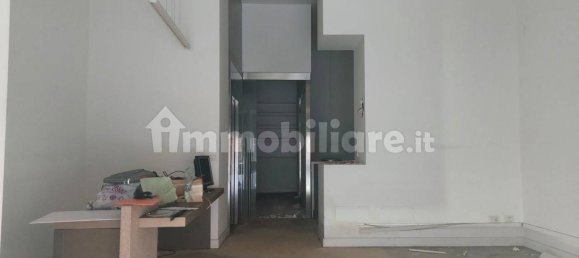 154m² Commercial property in Rome, Italy No. 327876 17