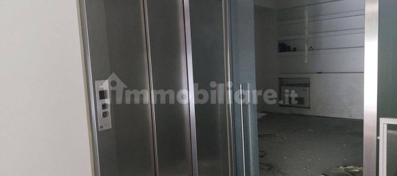 154m² Commercial property in Rome, Italy No. 327876 24
