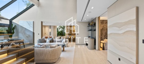 5 bedrooms Villa for sale in Dubai, UAE № 113171 12