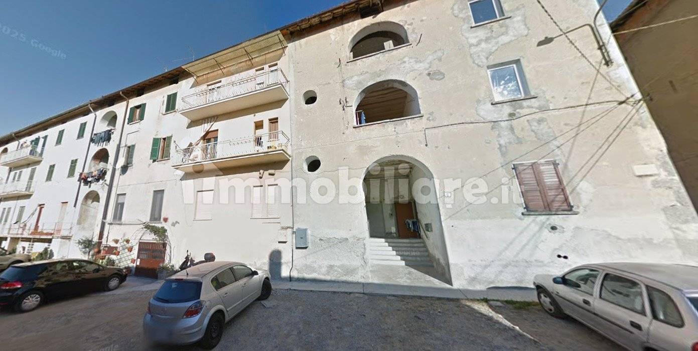 2 غرف نوم شقة في Monguzzo, Italy رقم 335004
