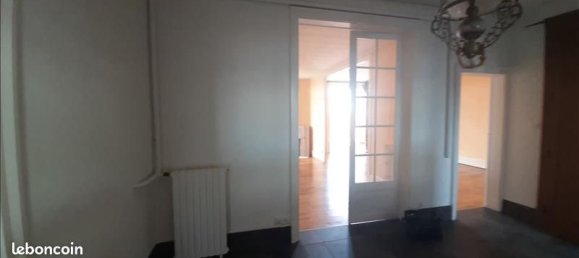 Квартира с 2 спальнями в Монлюсон, Франция № 286378 8