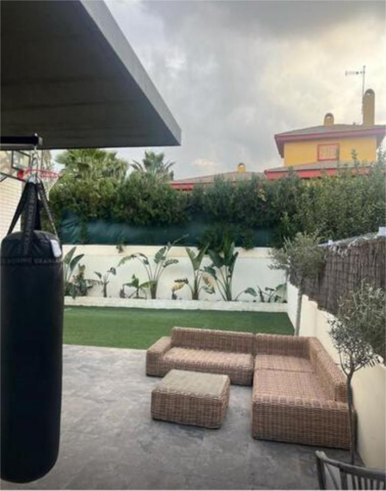 Moradia em banda T4 em Valencia, Spain N.º 197039