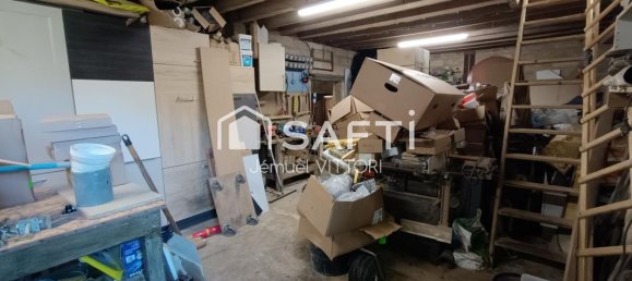 3 bedrooms House in Chailland, France No. 287918 12