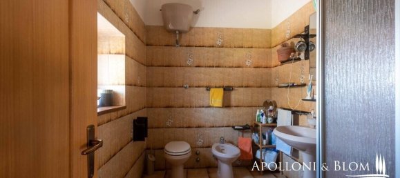 5 bedrooms House in Cetona, Italy No. 57855 28