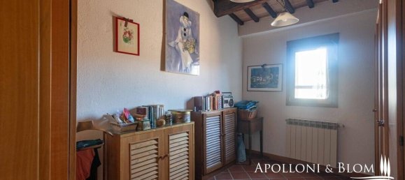 5 bedrooms House in Cetona, Italy No. 57855 25