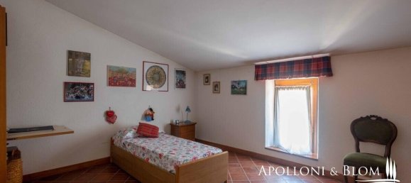 5 bedrooms House in Cetona, Italy No. 57855 24