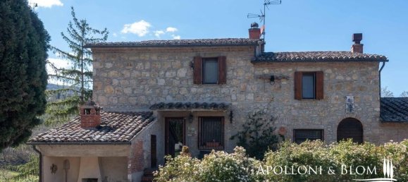 5 bedrooms House in Cetona, Italy No. 57855 7