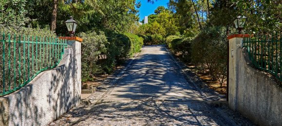 3 bedrooms House in Sesimbra, Portugal No. 51226 10