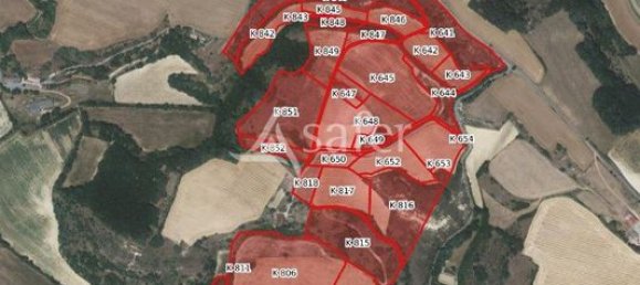 Grundstück in Castres, France 310000m², Nr. 311241 14
