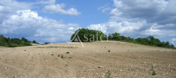 Grundstück in Castres, France 310000m², Nr. 311241 11