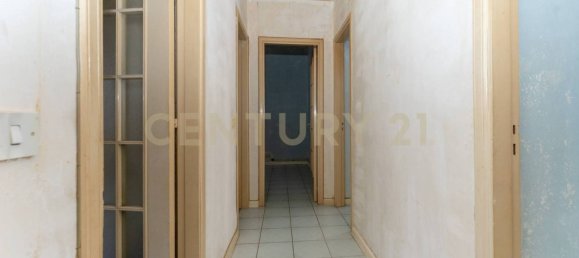 1 bedroom Apartment in Catania, Italy No. 358897 6
