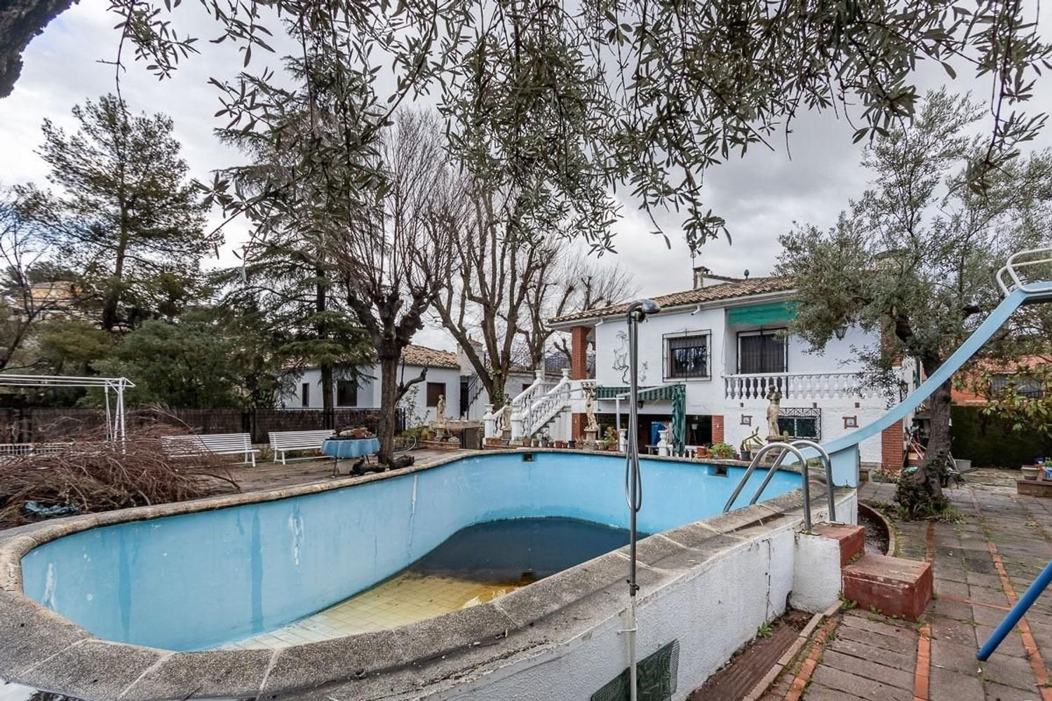 Вилла с 4 спальнями в Хавеа, Испания № 105002