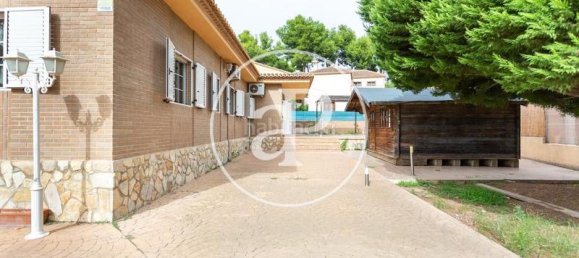 5 bedrooms House in Paterna, Spain No. 157370 6