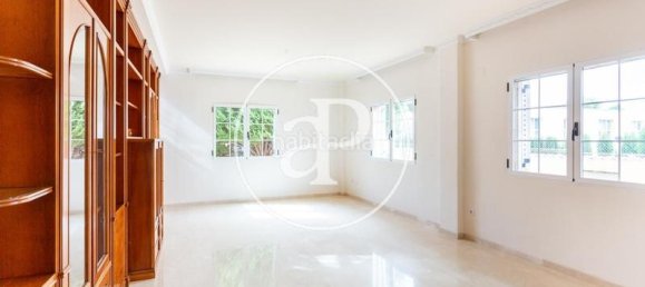 5 bedrooms House in Paterna, Spain No. 157370 10