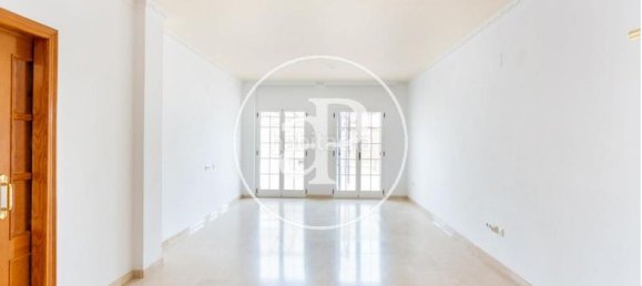 5 bedrooms House in Paterna, Spain No. 157370 21