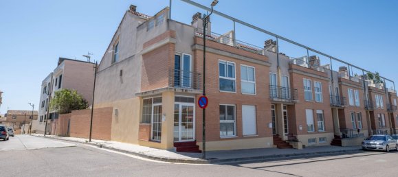 4 Schlafzimmer Stadthaus in Villanueva de Gallego, Spain, Nr. 65551 45