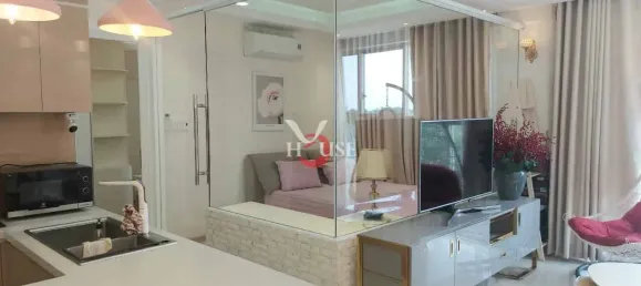 2 bedrooms Apartment in District 7, Vietnam No. 10091 2