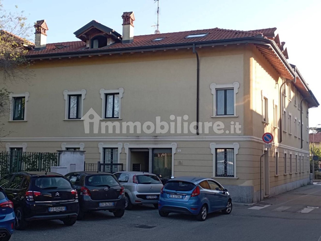 Apartamento de 1 dormitorio en Gallarate, Italy No. 378932