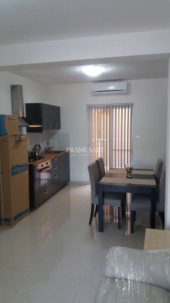 Квартира с 1 спальней в Пьета, Мальта № 3982