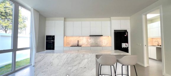 4 bedrooms Villa in Pattaya, Thailand No. 23437 7