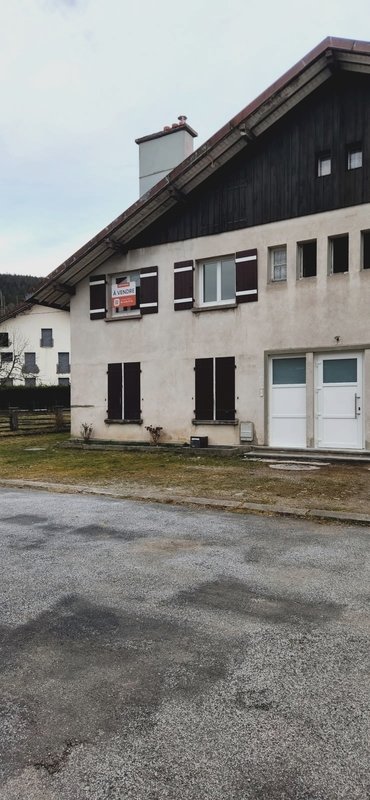 Apartamento de 4 dormitorios en Gerardmer, France No. 245902