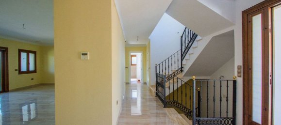 5 bedrooms House in Mijas, Spain No. 80789 7