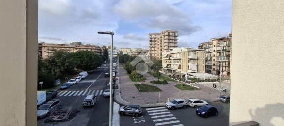 Apartamento de 3 dormitorios en Catania, Italy No. 49910 29