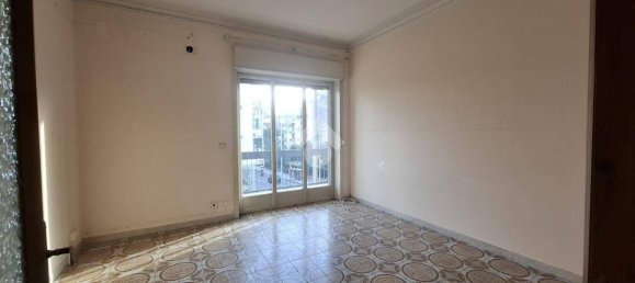 Apartamento de 3 dormitorios en Catania, Italy No. 49910 24