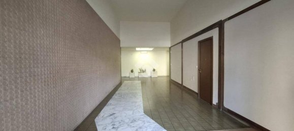 Apartamento de 3 dormitorios en Catania, Italy No. 49910 6