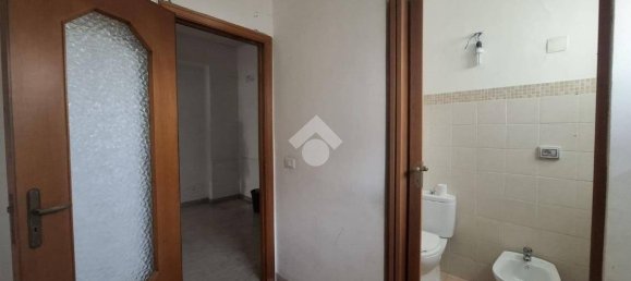 Apartamento de 3 dormitorios en Catania, Italy No. 49910 17
