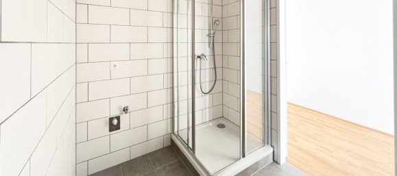 2-salle Appartement à Eggenberg, Austria No. 128076 5