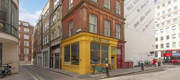 Studio in Holborn, United Kingdom No. 5611 9