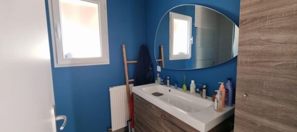 3 Schlafzimmer Haus in Berat, France, Nr. 312338 7