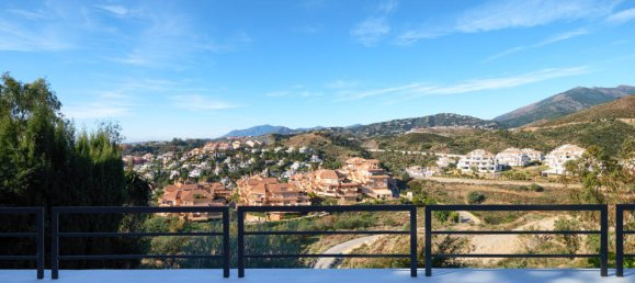 4 غرف نوم فيلا في Marbella, Spain رقم 28970 24