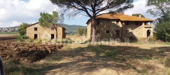 Casa T10 em Perugia, Italy N.º 150176 10