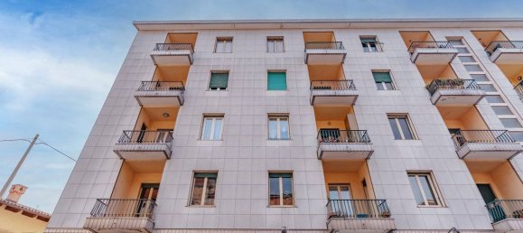 2 bedrooms Apartment in Pinerolo, Italy No. 215333 17