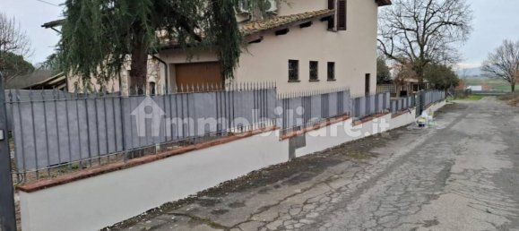 3 bedrooms House in Altopascio, Italy No. 87960 2