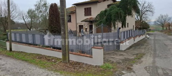 3 bedrooms House in Altopascio, Italy No. 87960 13