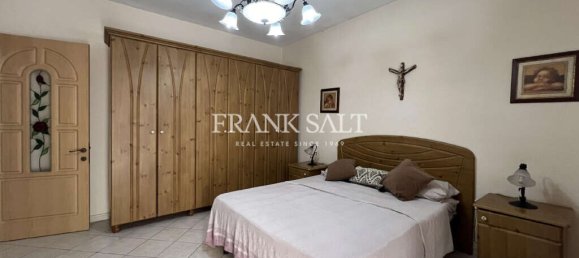 3 غرف نوم طابقين في Xghajra, Malta رقم 2075 10