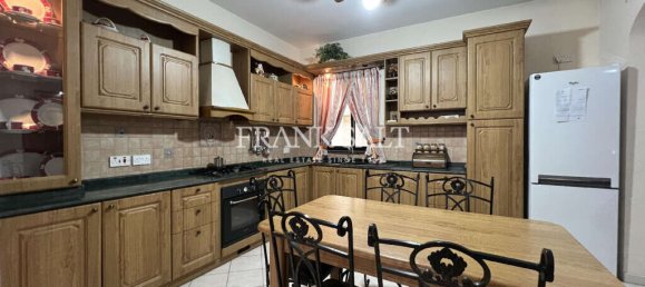 3 غرف نوم طابقين في Xghajra, Malta رقم 2075 2