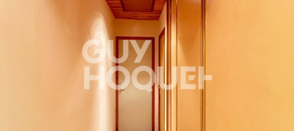 4 bedrooms House in Jaux, France No. 75071 9