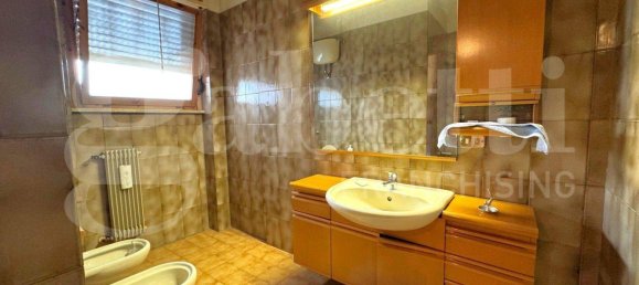 Apartamento T3 em Rome, Italy N.º 309273 24