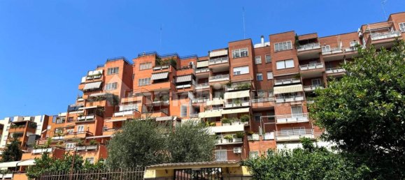 Apartamento T3 em Rome, Italy N.º 309273 2