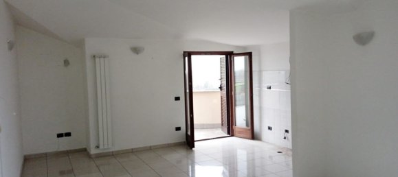 4 rooms Apartment in Villa di Briano, Italy No. 228138 7