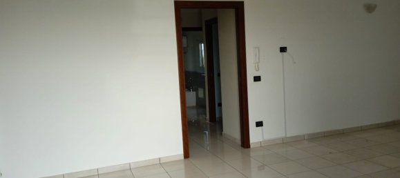 4 rooms Apartment in Villa di Briano, Italy No. 228138 8