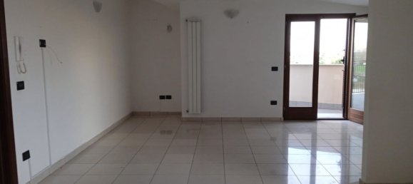 4 rooms Apartment in Villa di Briano, Italy No. 228138 14