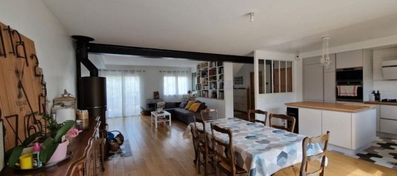 5 bedrooms House in Etampes, France No. 198406 13