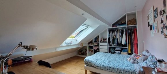 5 bedrooms House in Etampes, France No. 198406 21