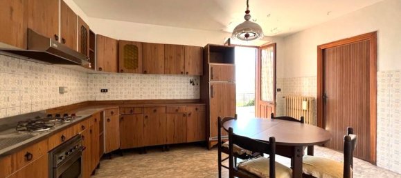 4 bedrooms House in Isola del Liri, Italy No. 54037 4